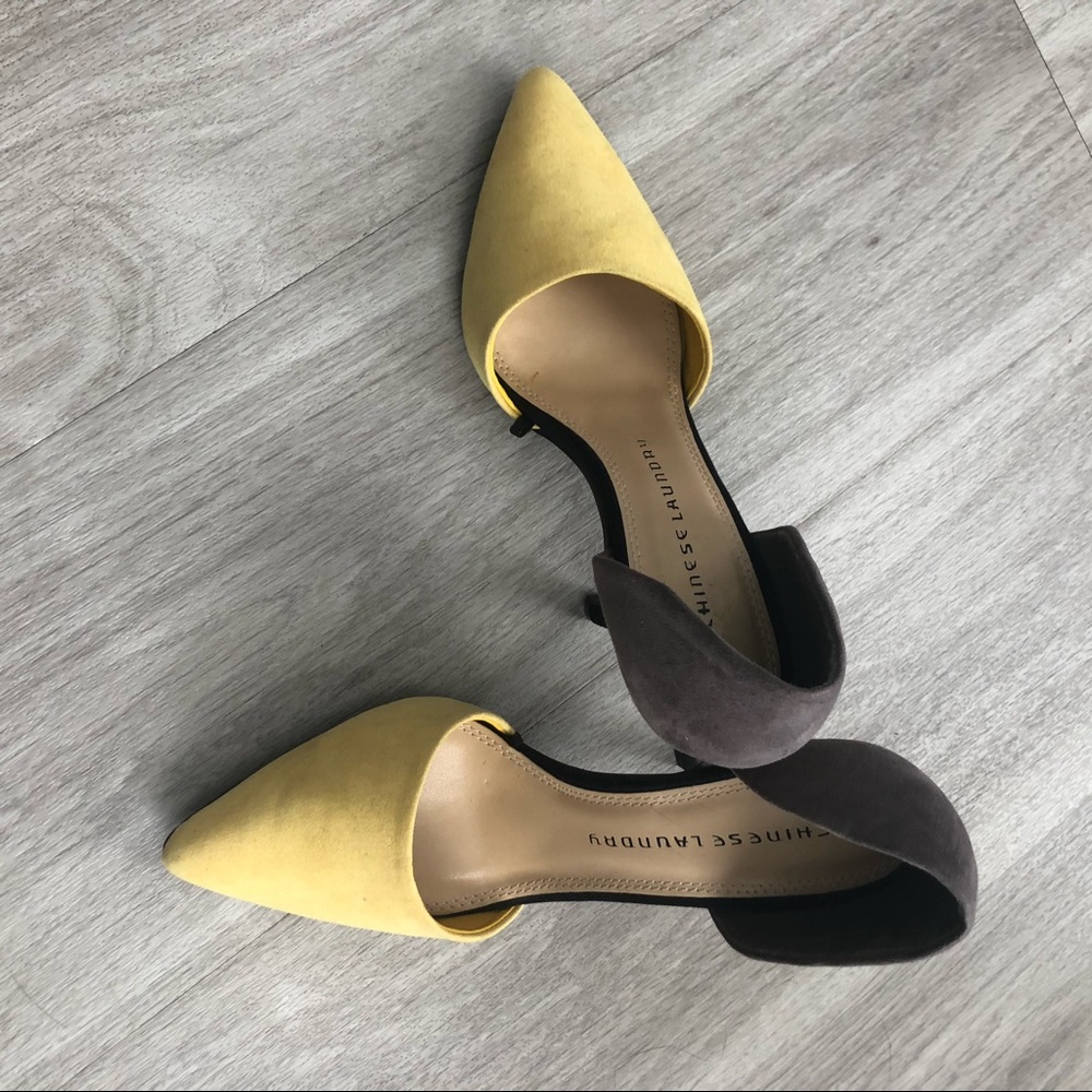 Chinese Laundry Pumps